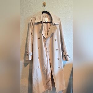 H&M classic beige trench coat – Size Small